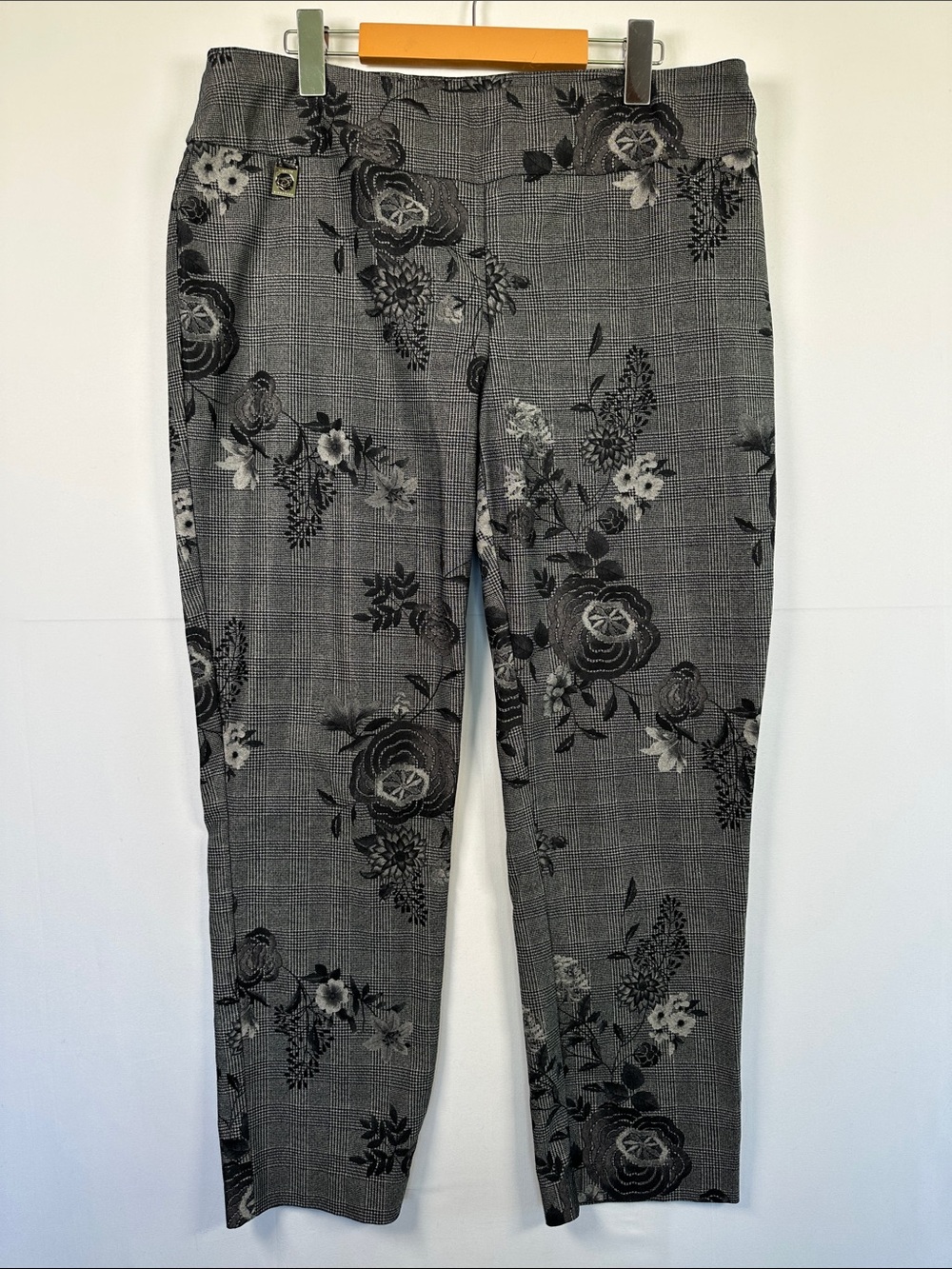 Lisette Glen Plaid Floral Print Pull-On Ankle Pants Grey Black Est. Size L